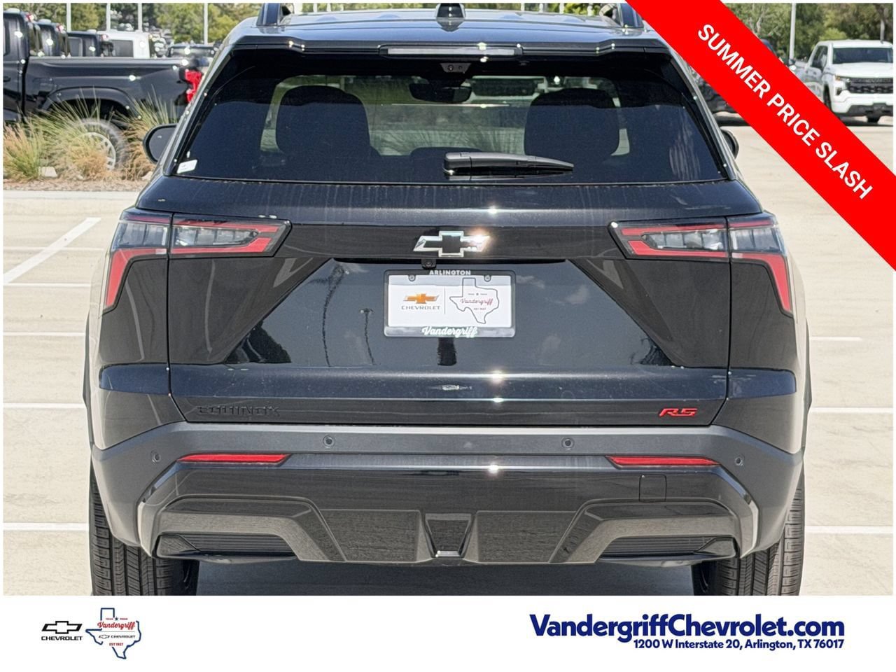 New 2027 Chevrolet Equinox RS w/ Safety and Technology Package FWD image 5