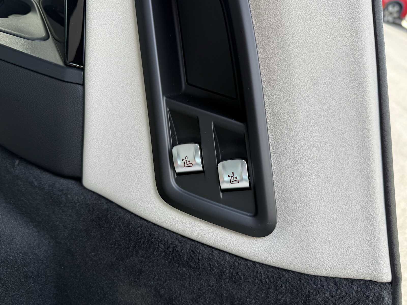 New 2026 BMW X7 xDrive40i image 37