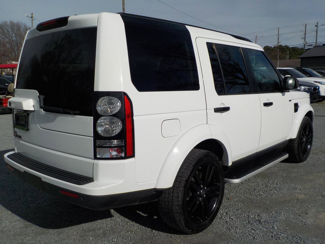 Used 2015 Land Rover LR4 HSE AWD/4WD image 5