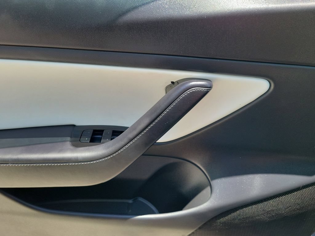 Used 2018 Tesla Model 3 Performance AWD/4WD image 22