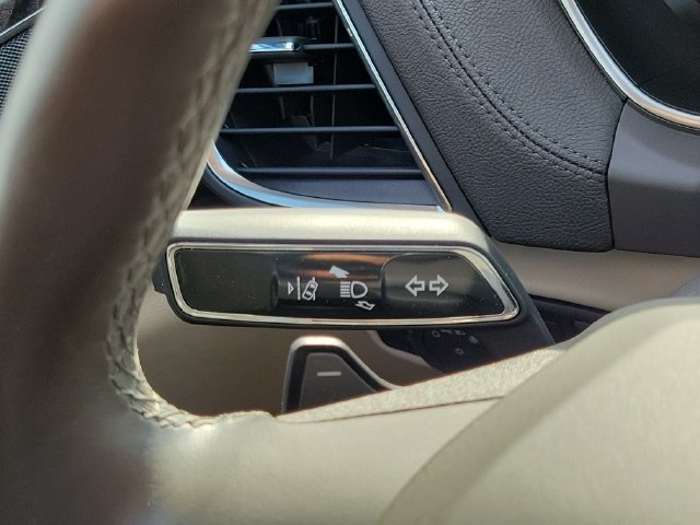 Used 2020 Lincoln Nautilus Reserve AWD/4WD image 14