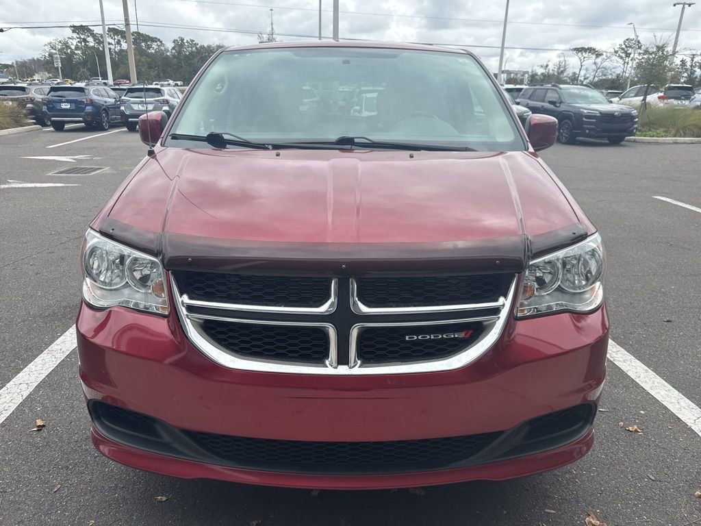 Used 2015 Dodge Grand Caravan SXT w/ UConnect Hands-Free Group image 2