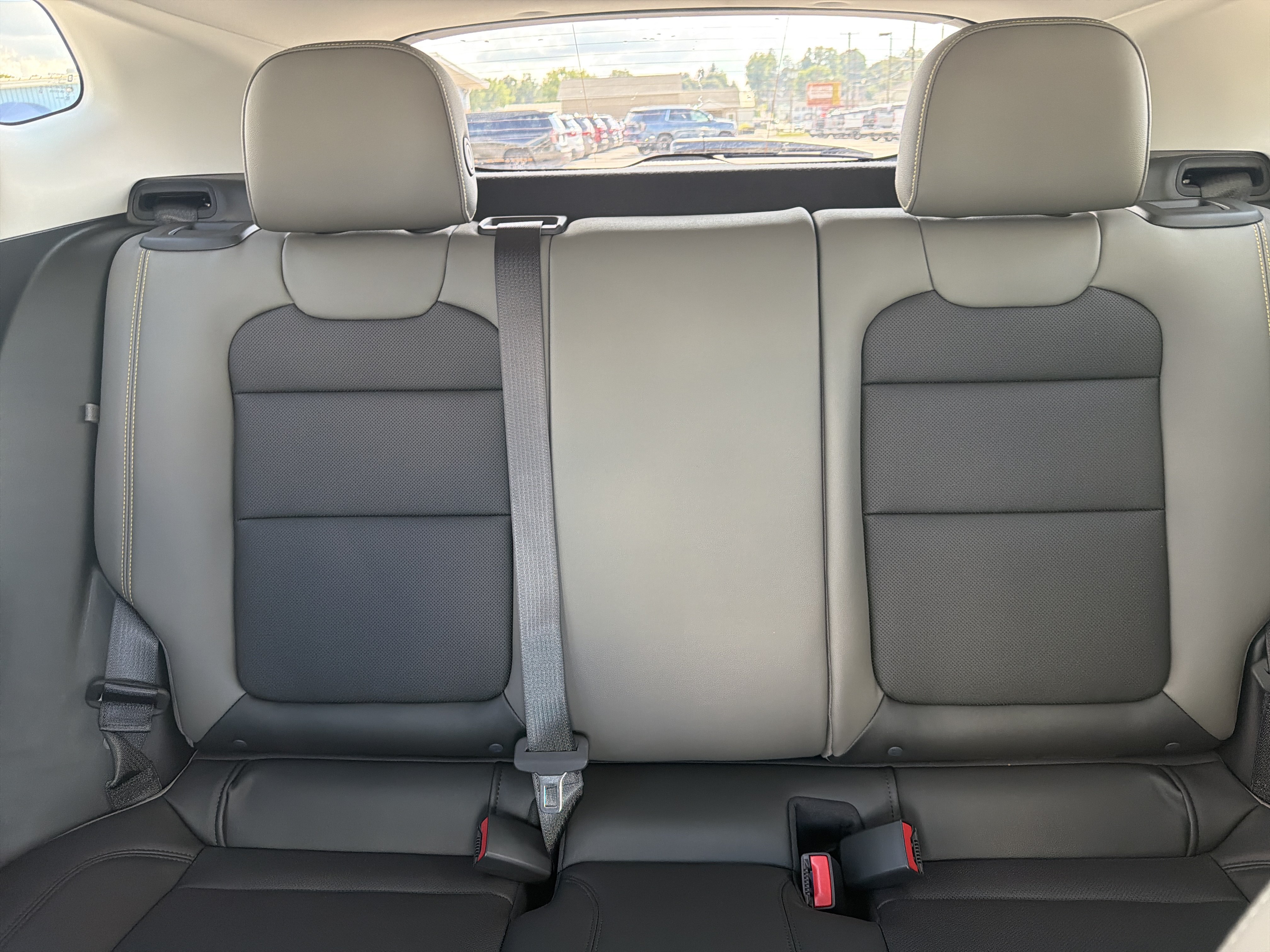 New 2026 Chevrolet Trax ACTIV w/ Driver Confidence Package FWD image 25