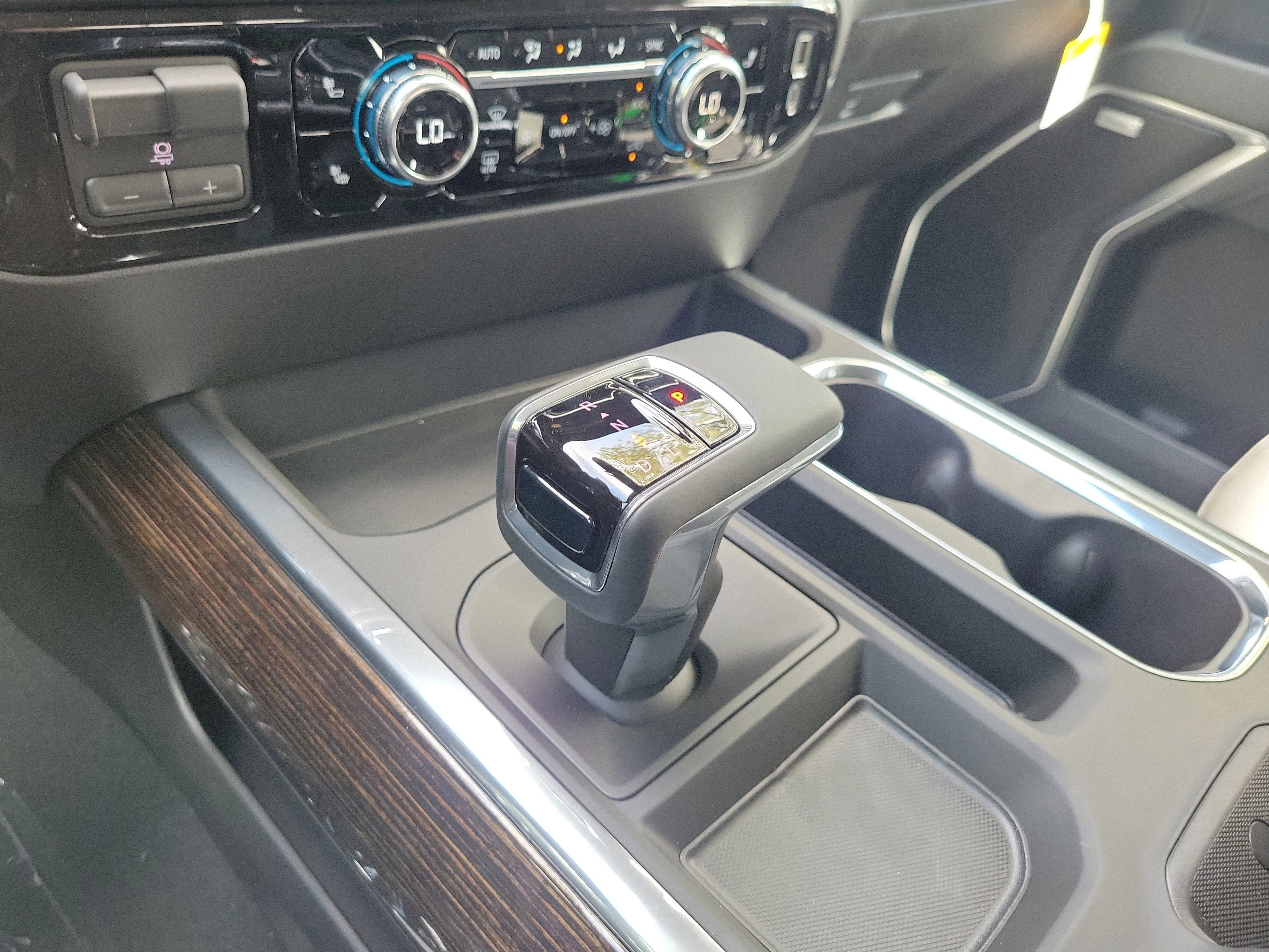 New 2026 GMC Sierra 1500 Elevation w/ Elevation Premium Package AWD/4WD image 12