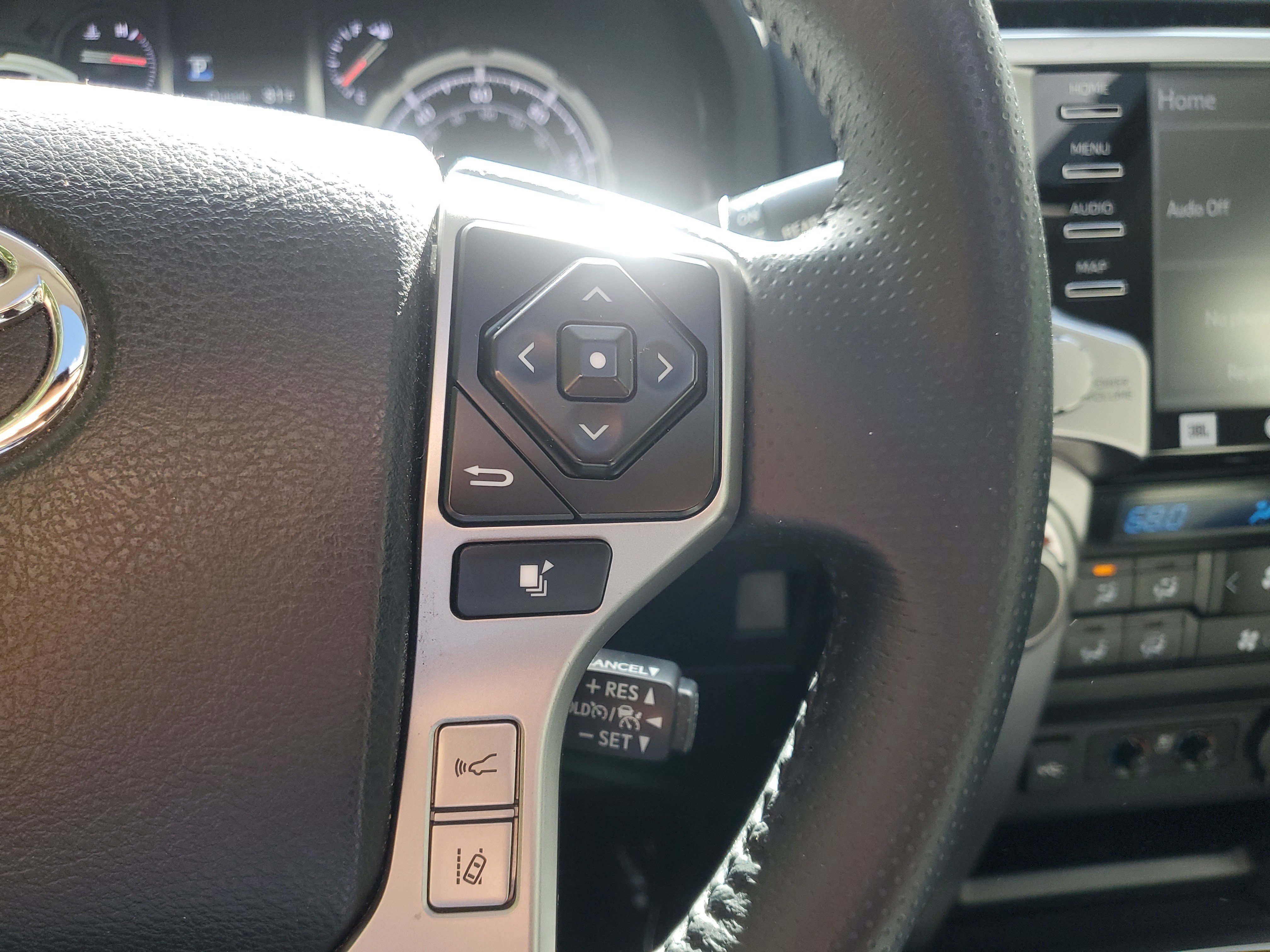 Used 2021 Toyota 4Runner Limited image 22