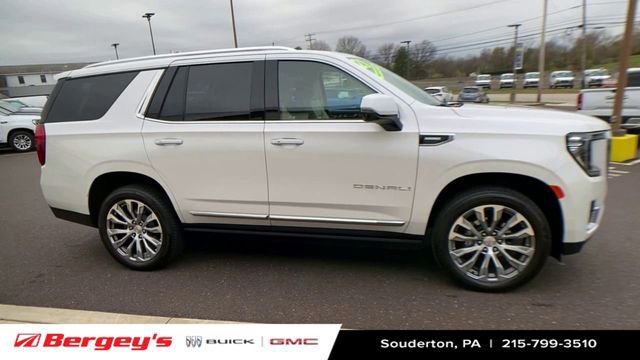 Used 2021 GMC Yukon Denali w/ LPO, Illumination Package AWD/4WD image 10