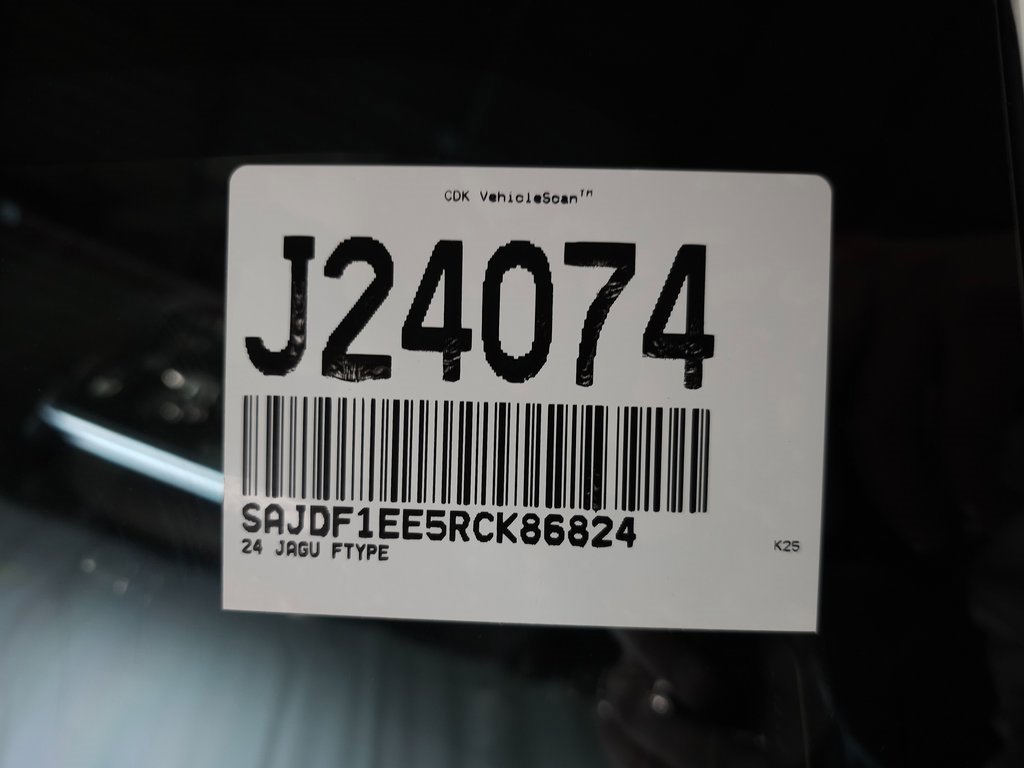 Used 2024 Jaguar F-TYPE R-Dynamic image 32