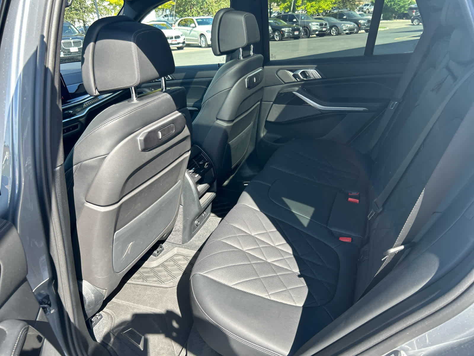 Used 2024 BMW X5 xDrive50e w/ M Sport Package image 17