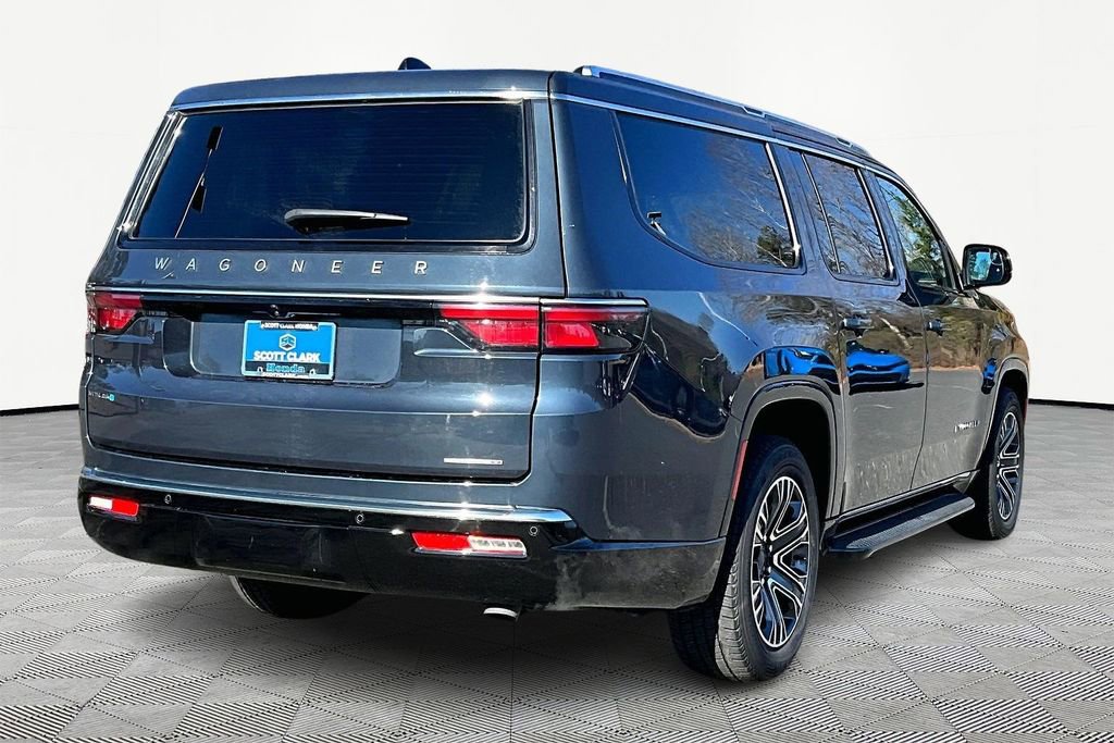 Used 2024 Jeep Wagoneer L Series II w/ Flexible Seating Group image 5