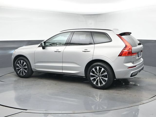 Used 2024 Volvo XC60 B5 Plus AWD/4WD image 6
