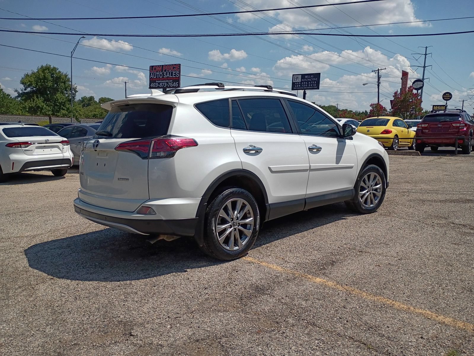 Used 2016 Toyota RAV4 Limited w/ Advanced Technology Package FWD image 5