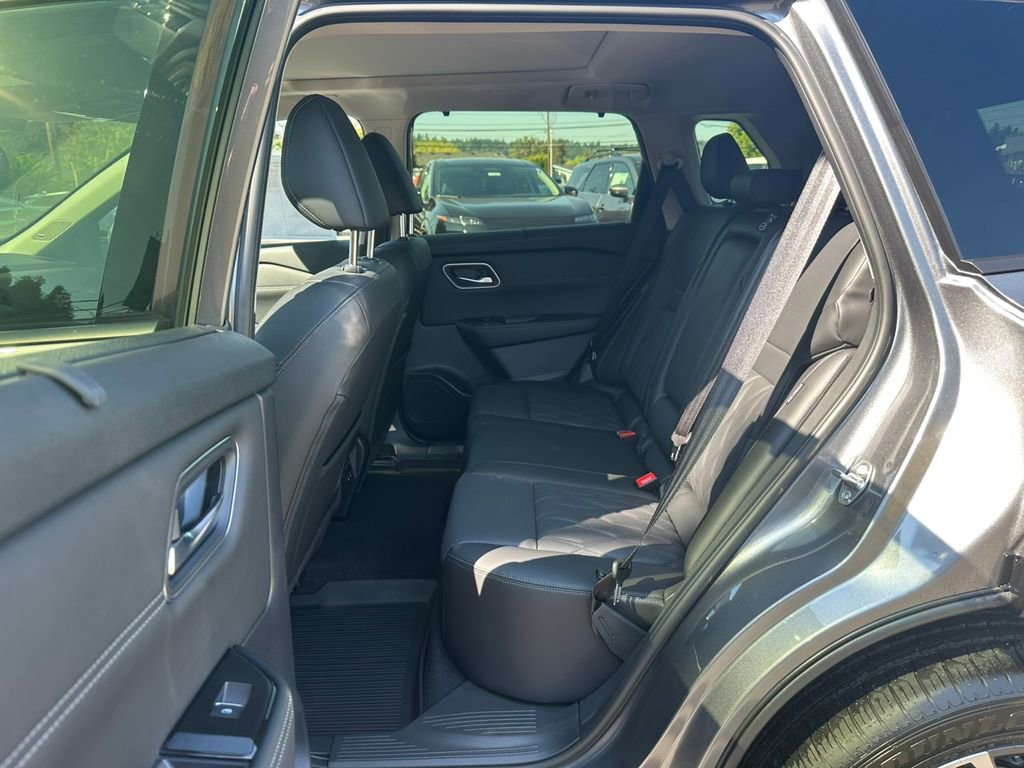 New 2026 Nissan Rogue Platinum w/ Platinum Premium Package image 25