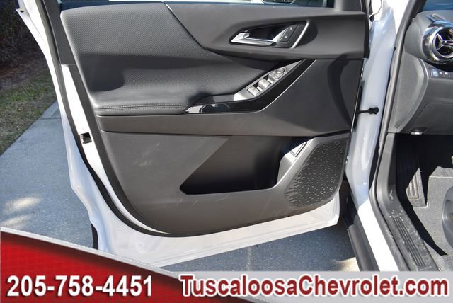 New 2026 Chevrolet Equinox LT w/ Convenience Package II FWD image 13
