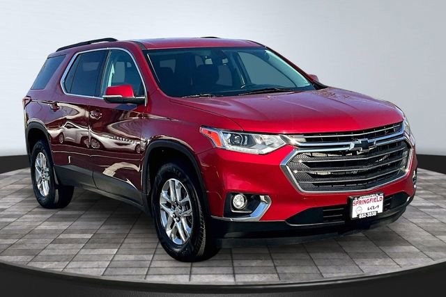 Used 2021 Chevrolet Traverse LT image 3