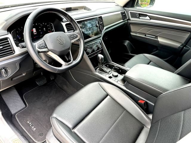 Used 2023 Volkswagen Atlas SE AWD/4WD image 13