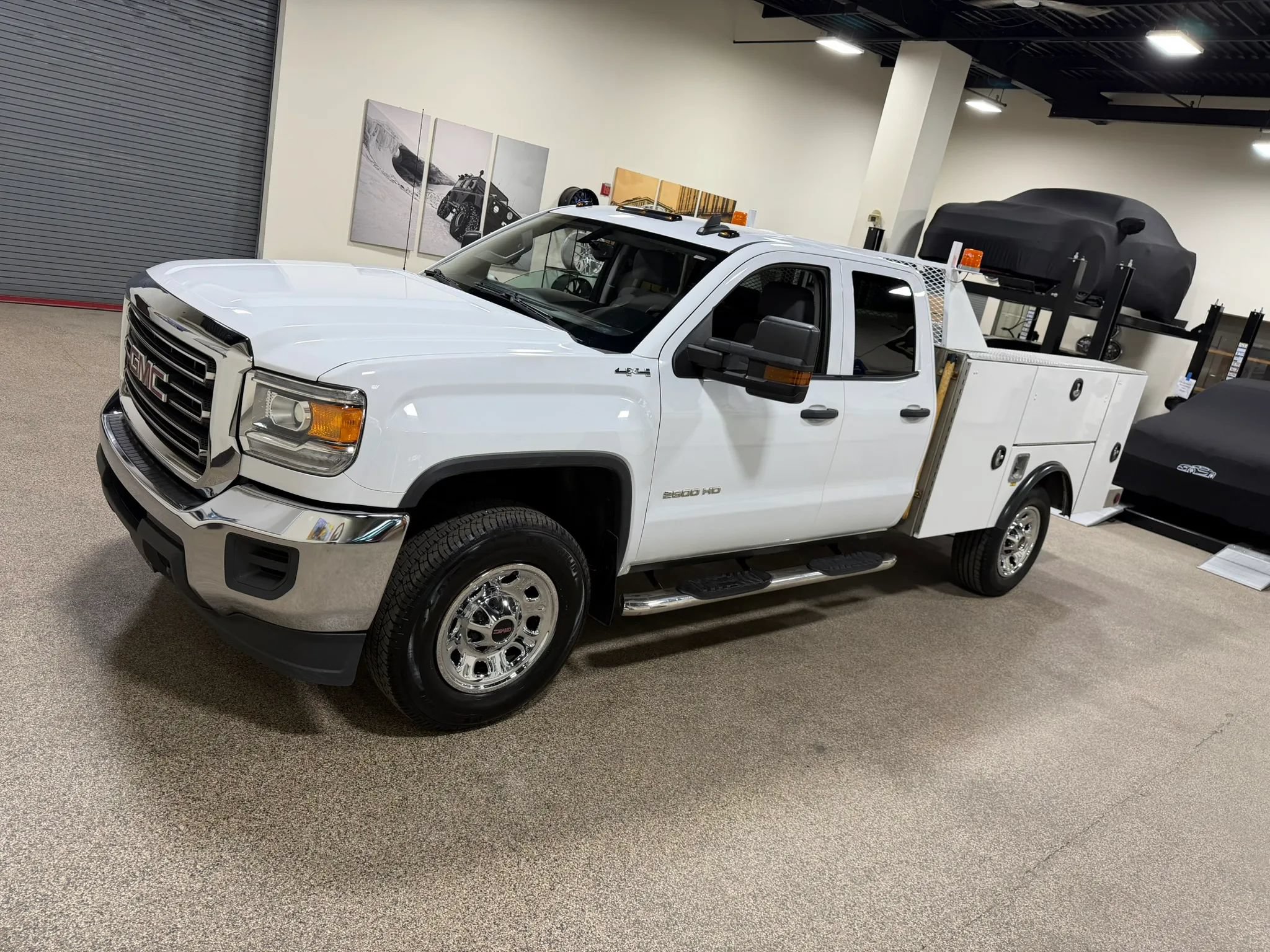 Used 2017 GMC Sierra 2500 4x4 Double Cab w/ Sierra Convenience Package image 12