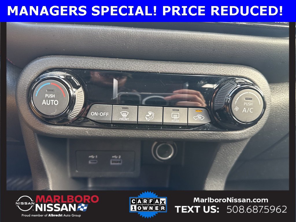 Used 2023 Nissan Kicks SR image 24
