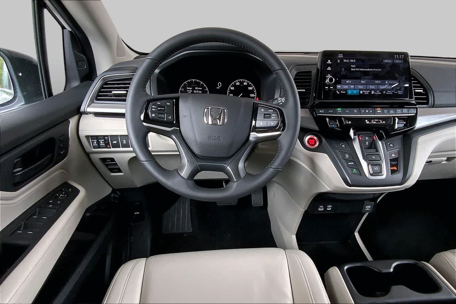Used 2026 Honda Odyssey EX-L image 11