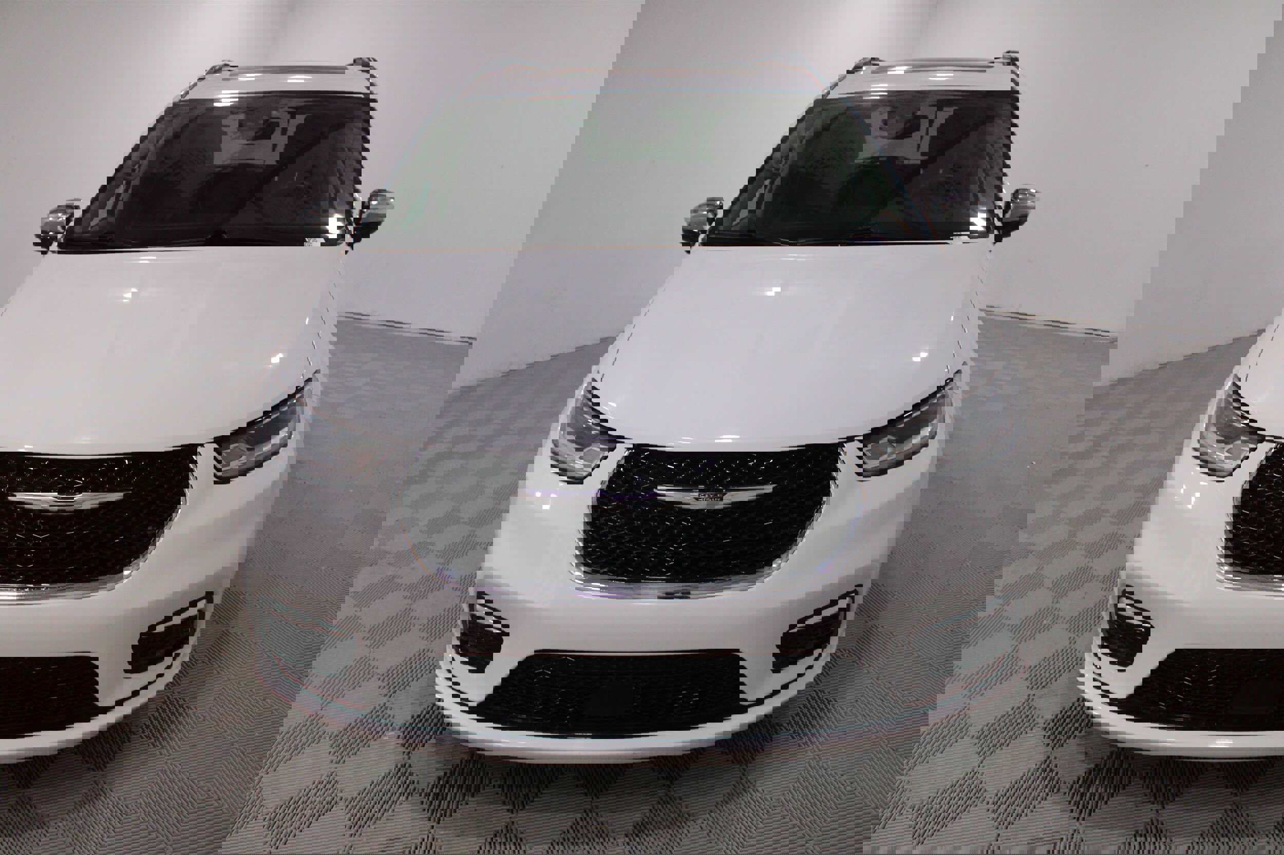 Used 2023 Chrysler Pacifica Limited image 34