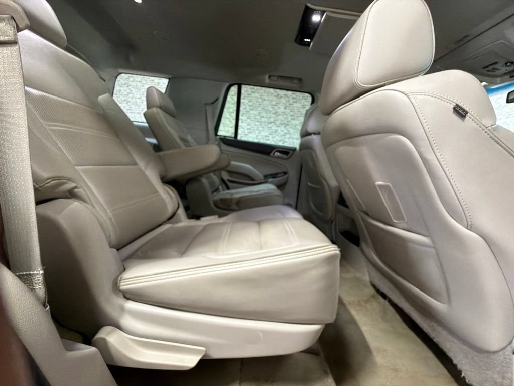 Used 2016 GMC Yukon Denali w/ Open Road Package AWD/4WD image 13