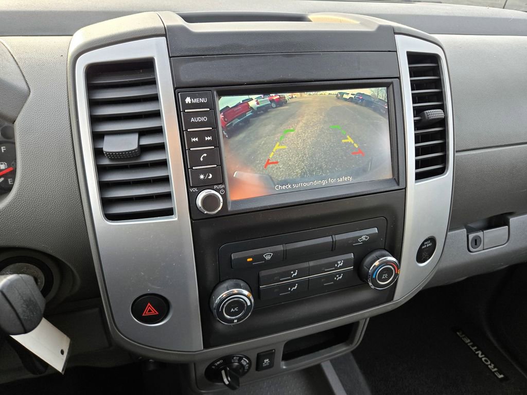 Used 2019 Nissan Frontier SV image 10