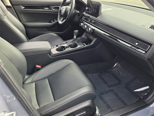 Used 2023 Honda Civic Touring image 16
