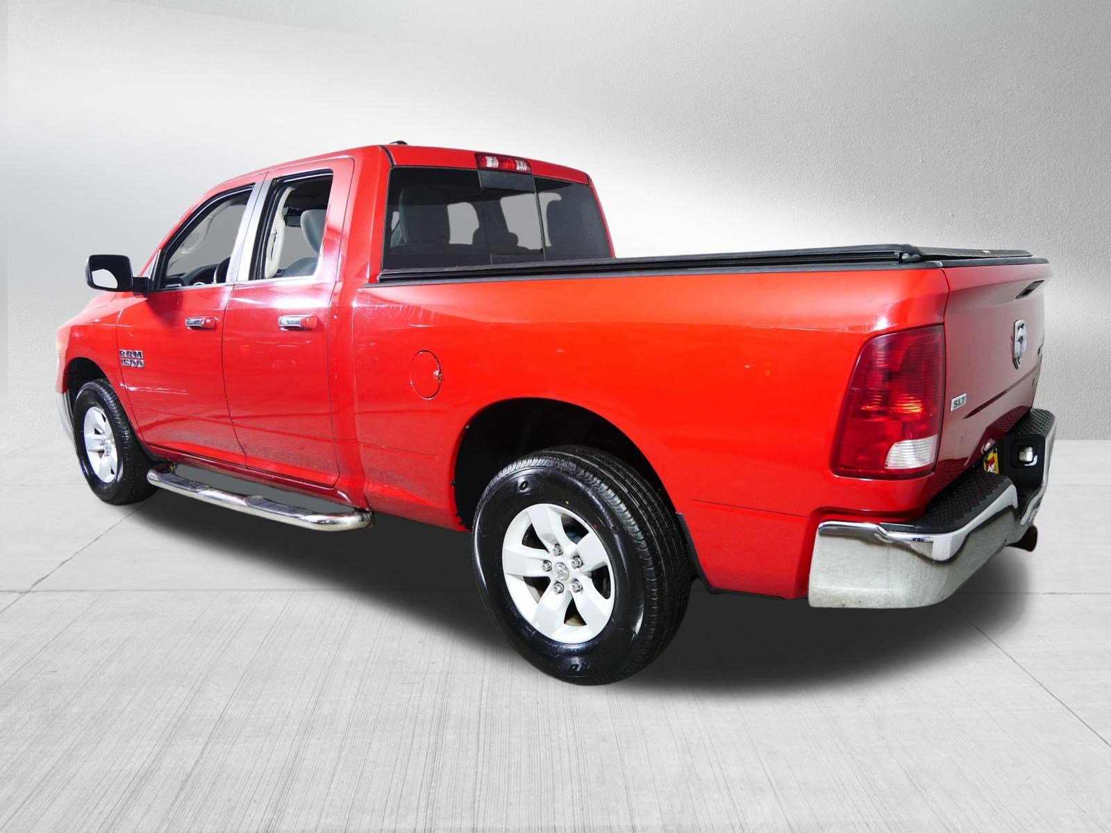 Used 2016 RAM 1500 Classic SLT image 5