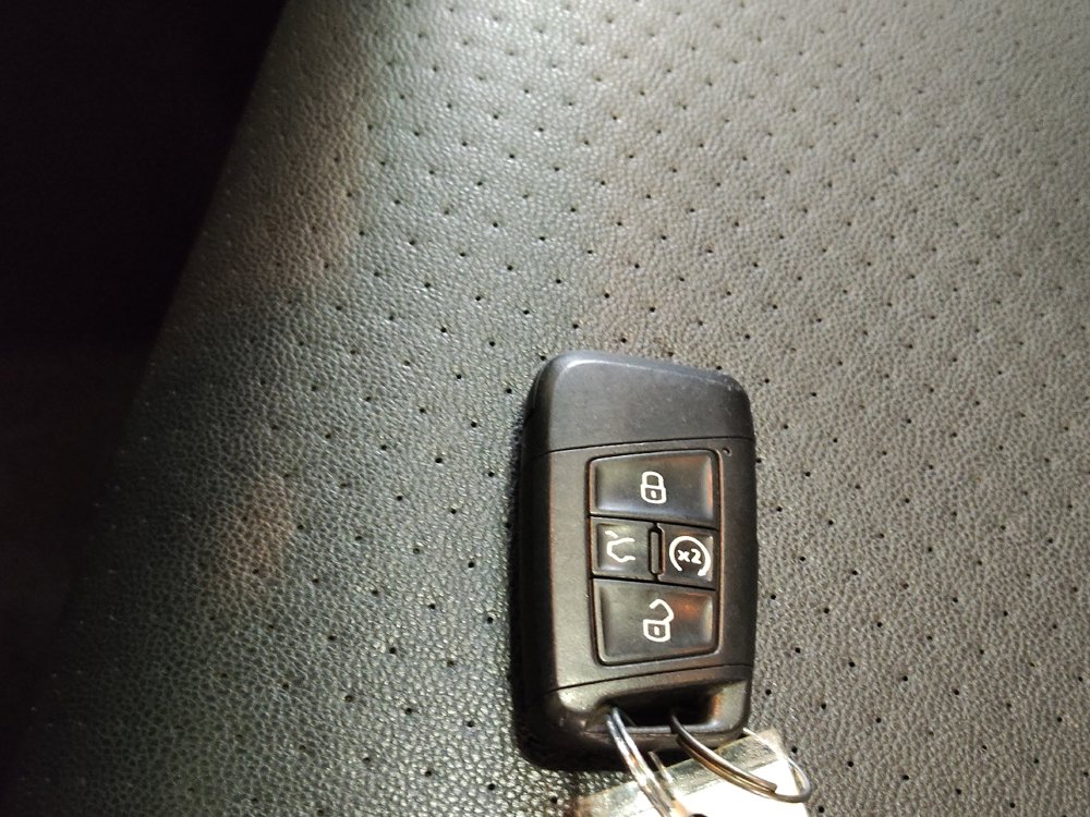 Used 2019 Volkswagen Jetta SE w/ Cold Weather Package FWD image 32