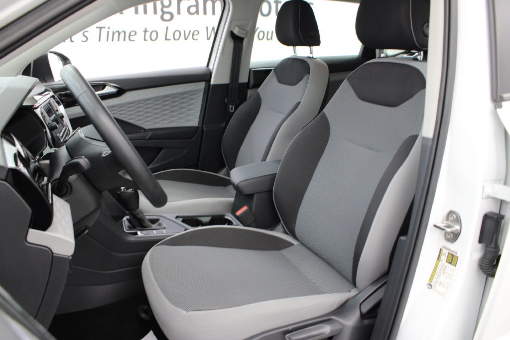 Used 2023 Volkswagen Taos S FWD image 14