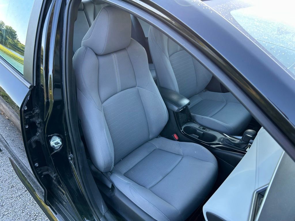 Used 2024 Toyota Corolla SE FWD image 16