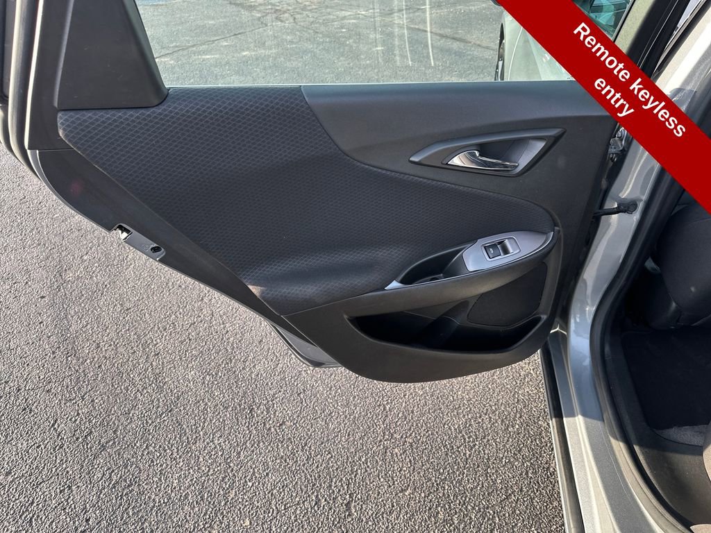 Used 2023 Chevrolet Malibu LT image 35