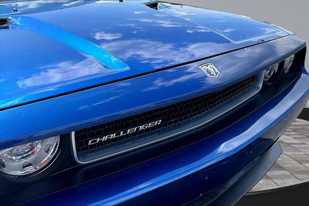 Used 2010 Dodge Challenger R/T RWD image 28