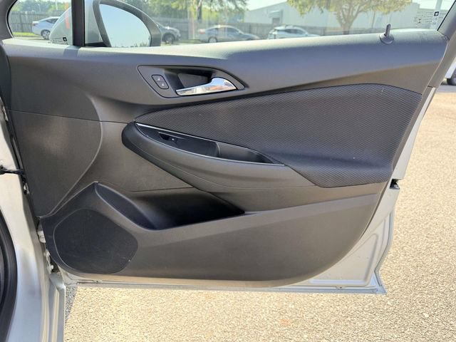 Used 2017 Chevrolet Cruze LS FWD image 8
