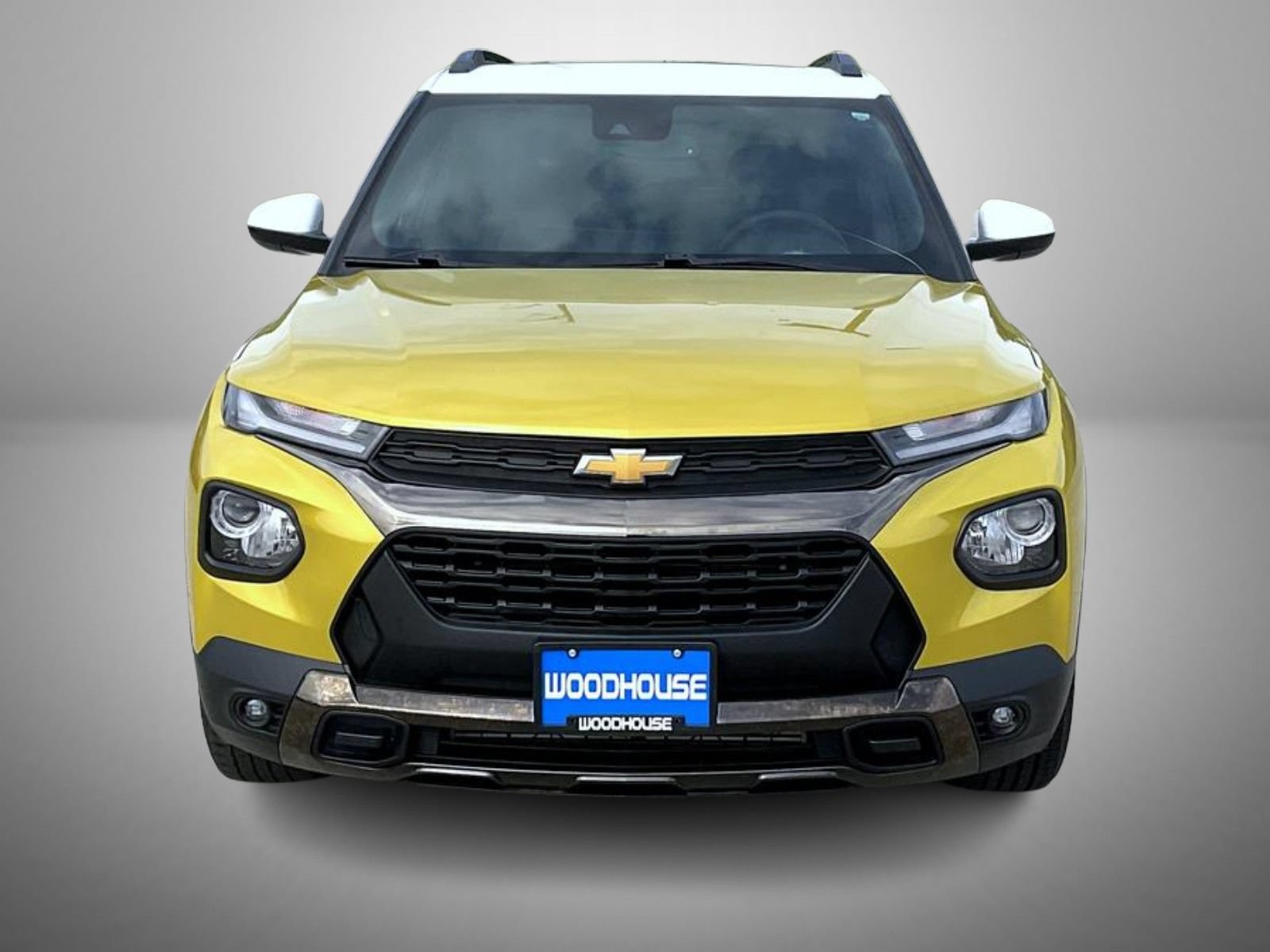 Used 2023 Chevrolet TrailBlazer ACTIV w/ Sun and Liftgate Package FWD image 2
