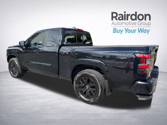 Used 2022 Nissan Frontier SV AWD/4WD image 5