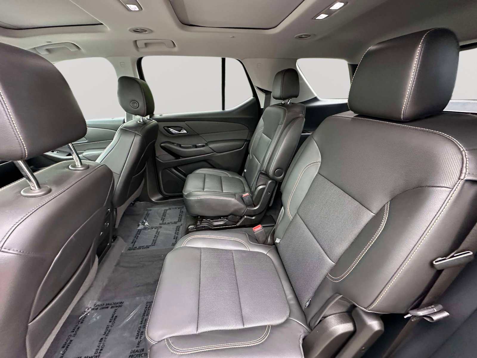 Used 2020 Chevrolet Traverse Premier w/ Redline Edition AWD/4WD image 35