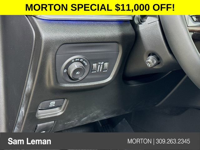 New 2025 Jeep Grand Cherokee L Summit w/ Obsidian Package image 10