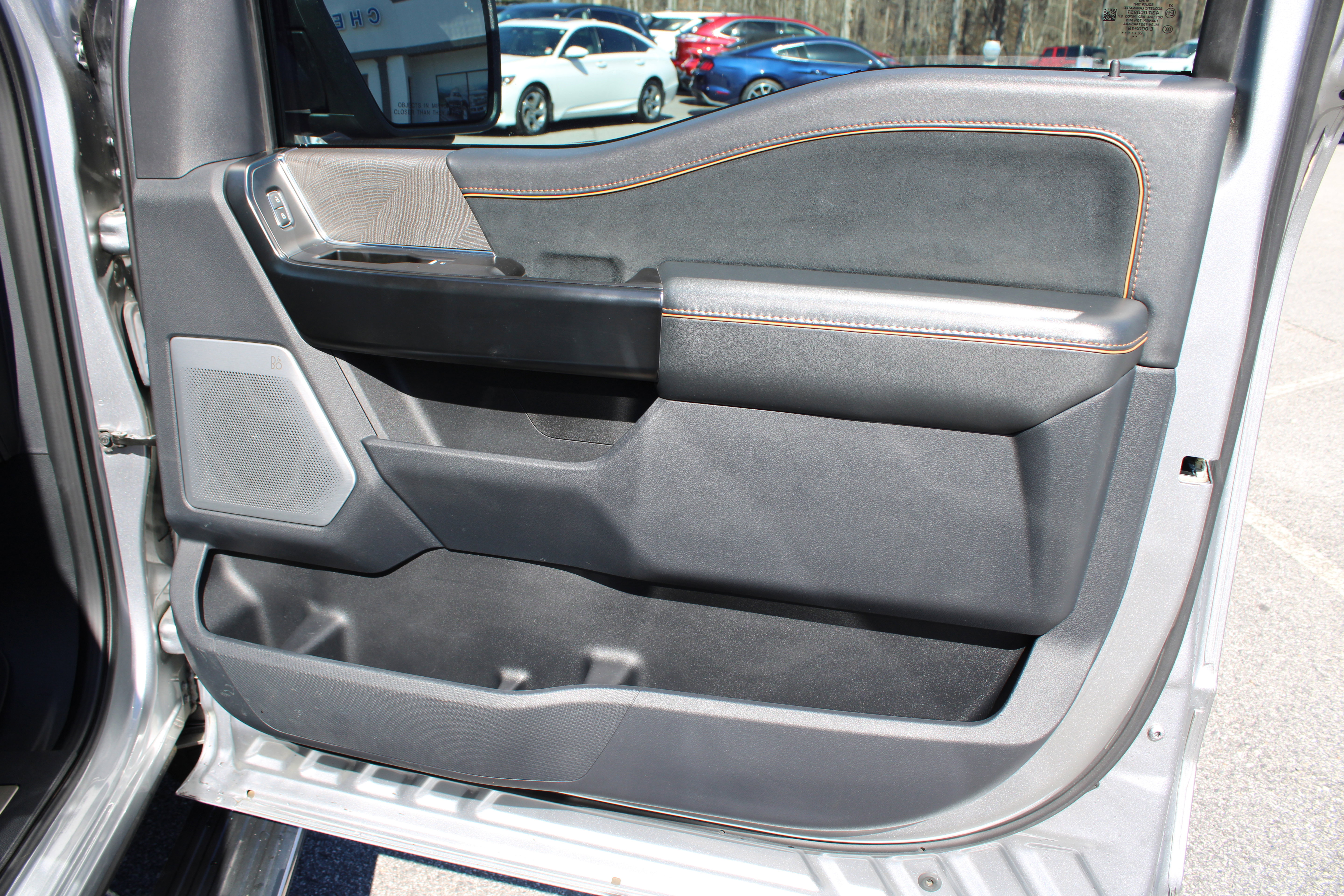 Used 2022 Ford F150 Platinum w/ Equipment Group 701A High image 16