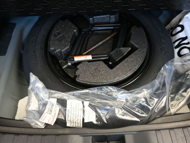 Certified 2025 Toyota RAV4 XLE w/ Convenience Package image 16