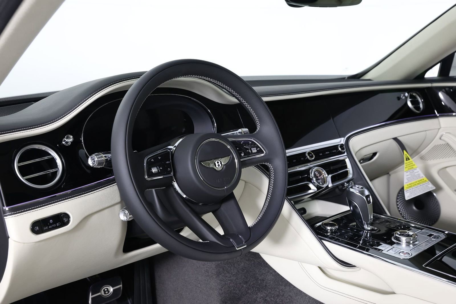 New 2025 Bentley Flying Spur Plug-In Hybrid image 19