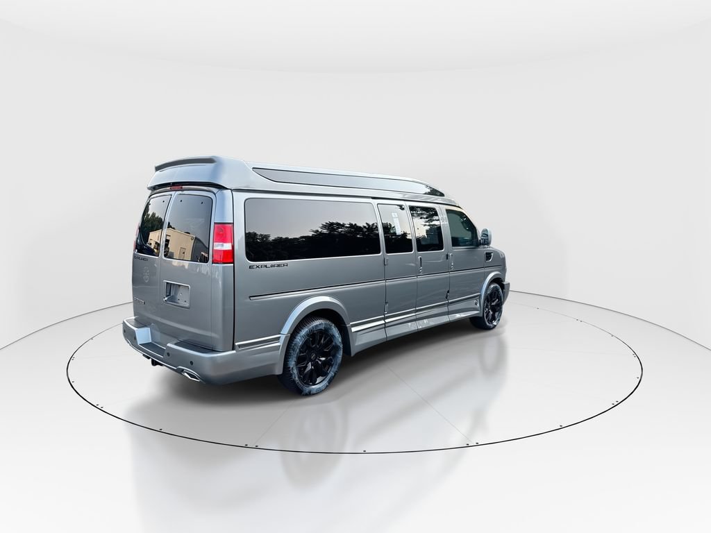 New 2026 Chevrolet Express 2500 Extended w/ Driver Convenience Package RWD image 8