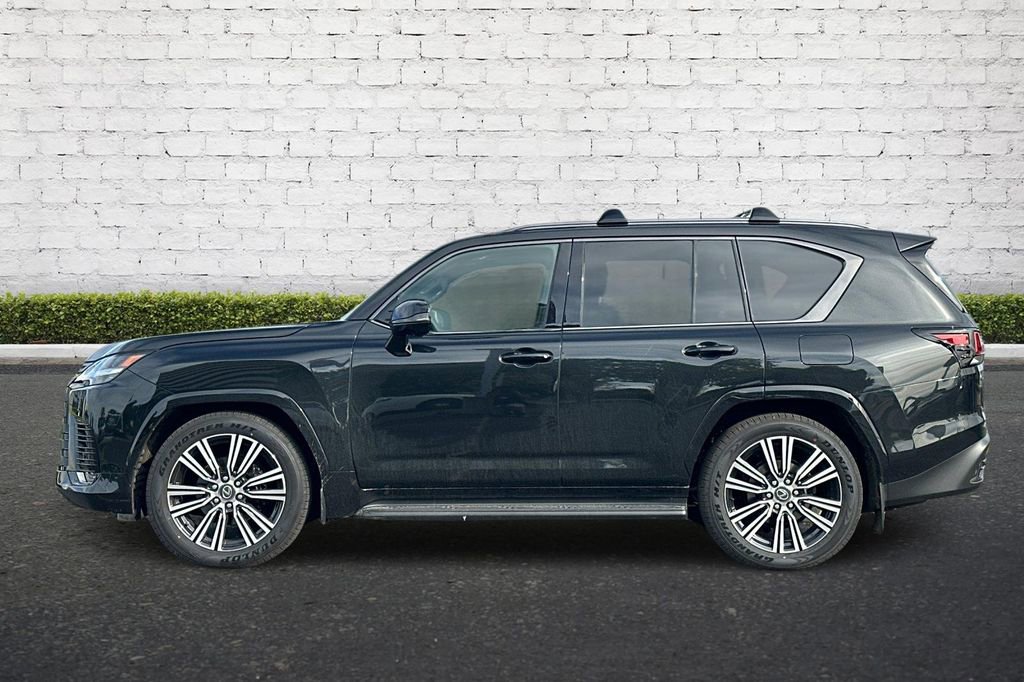 New 2026 Lexus LX 600 4WD w/ Luxury Package image 7