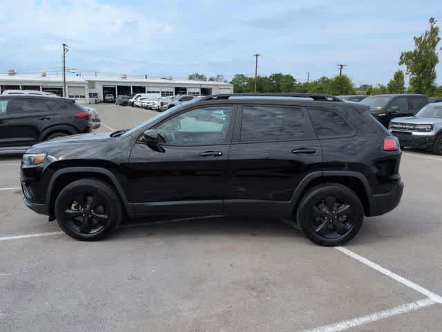 Used 2021 Jeep Cherokee Latitude AWD/4WD image 5
