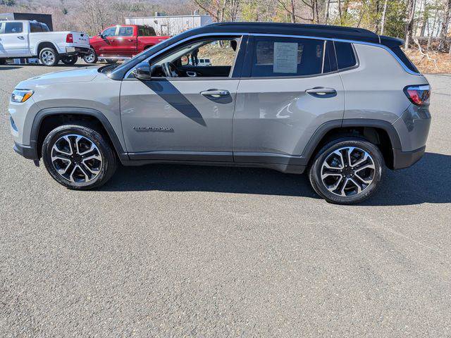 Certified 2022 Jeep Compass Limited image 8