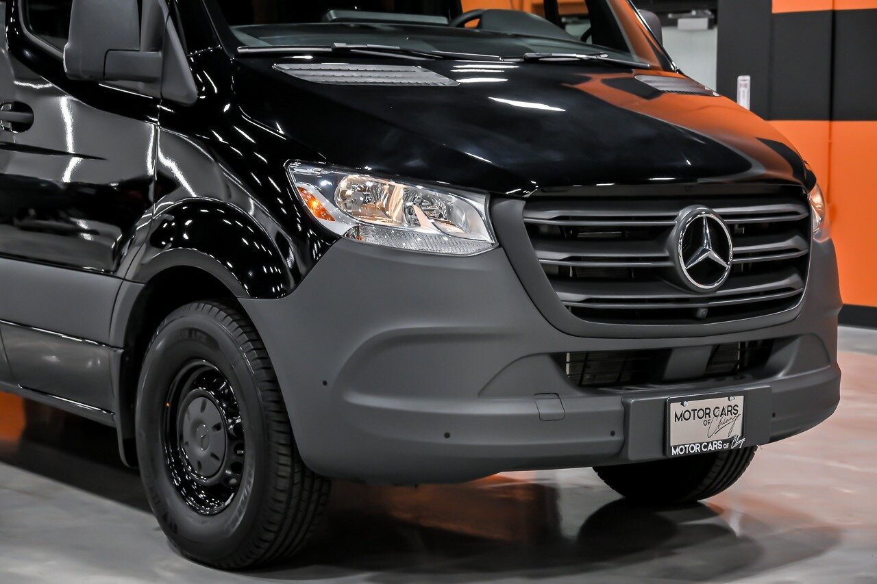 Used 2024 Mercedes-Benz Sprinter 2500 image 3