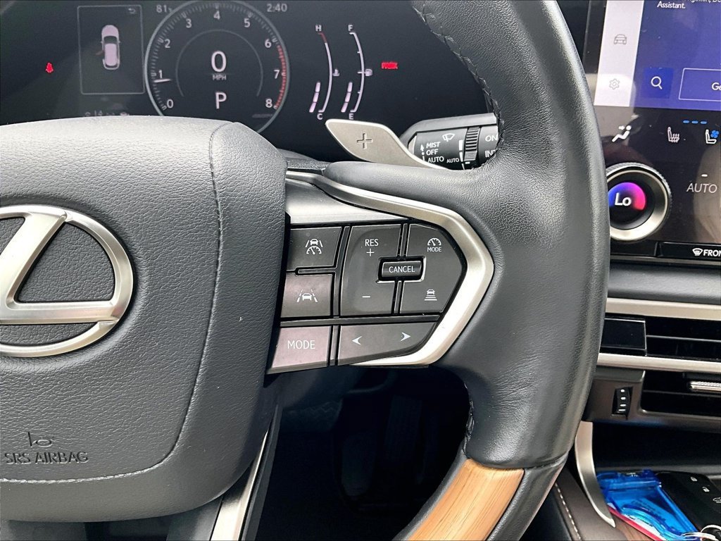 Used 2023 Lexus RX 350 Premium w/ Accessory Package AWD/4WD image 24
