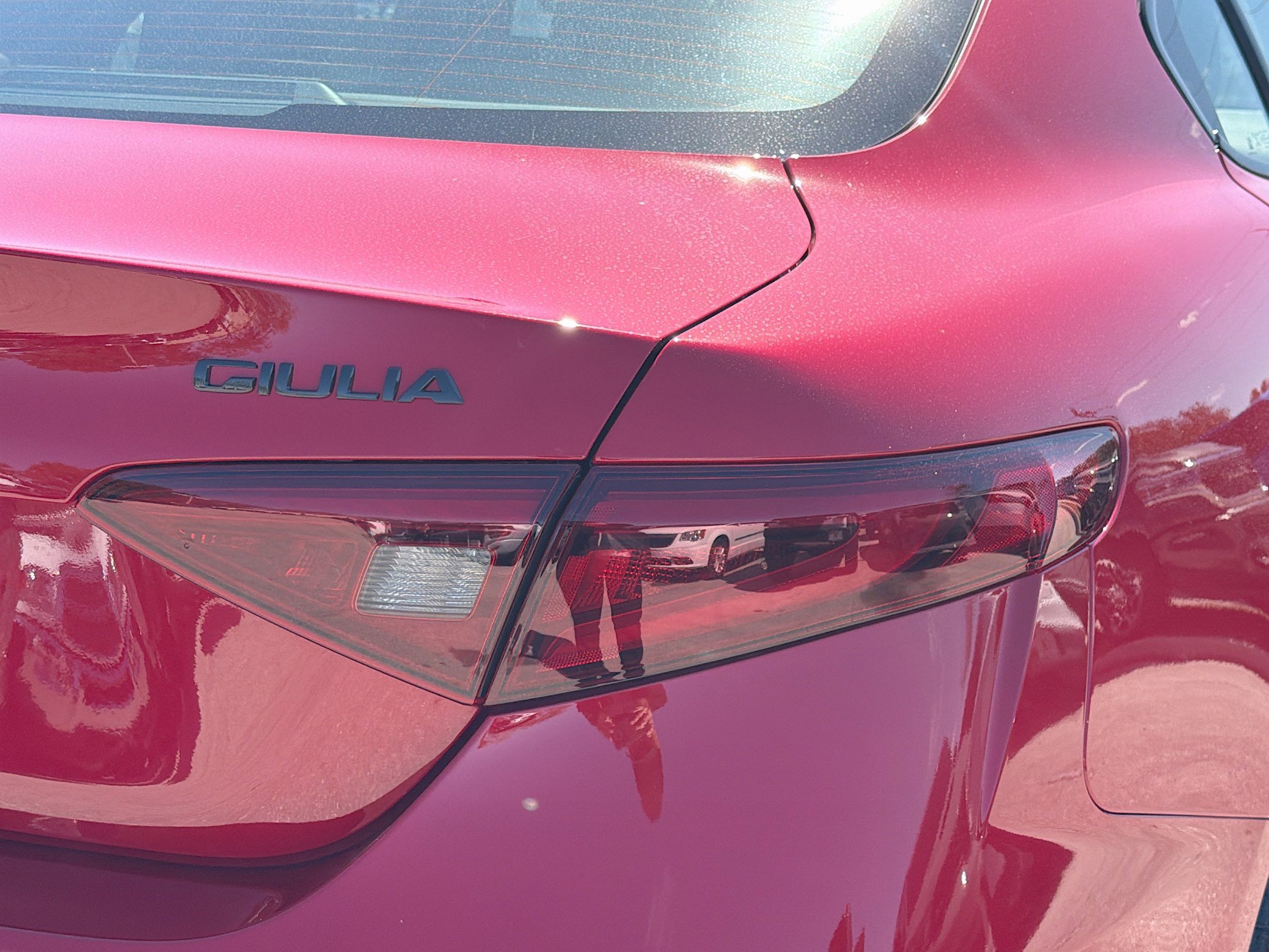 Used 2023 Alfa Romeo Giulia Estrema image 10