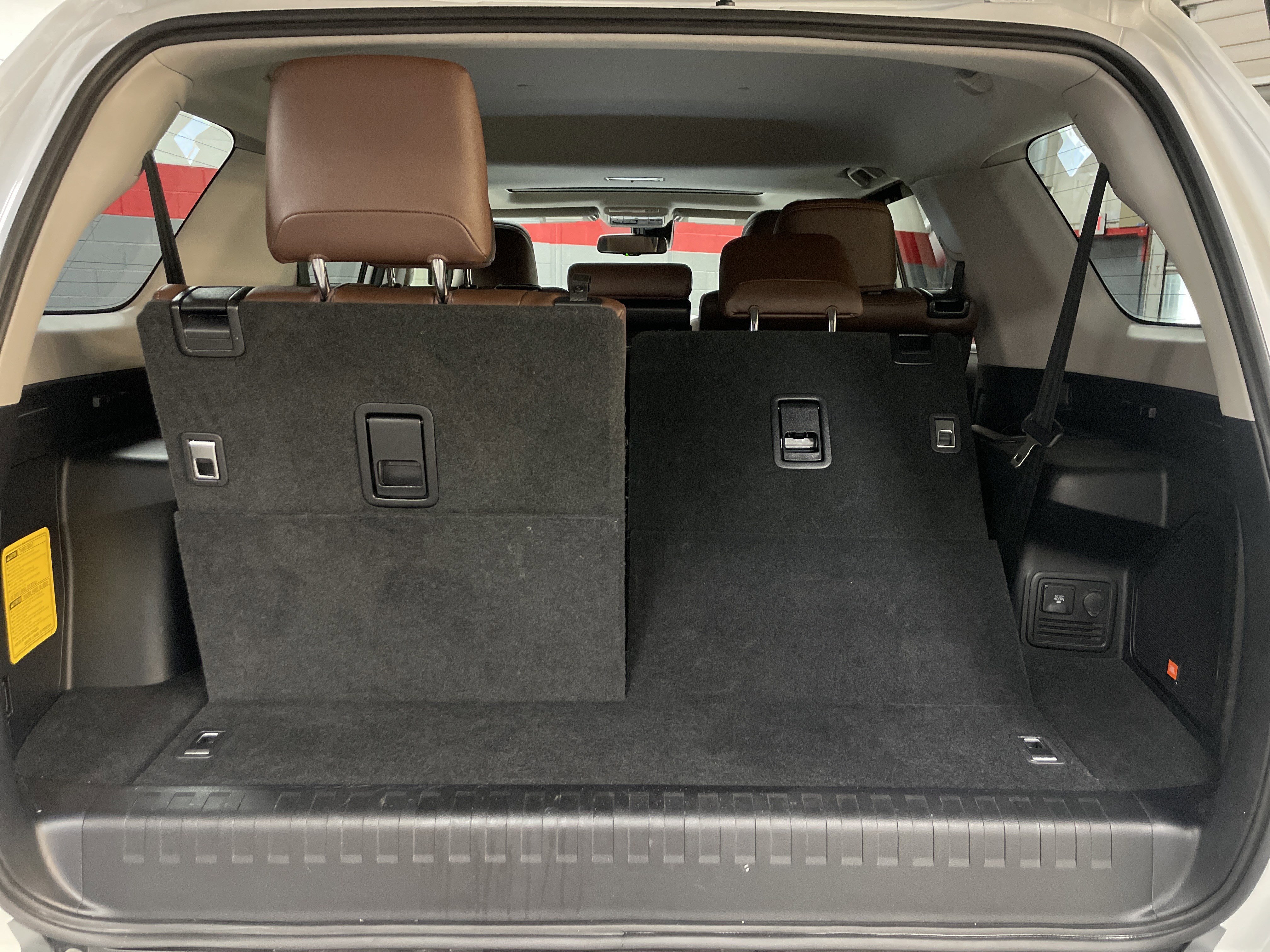 Used 2024 Toyota 4Runner Limited image 34