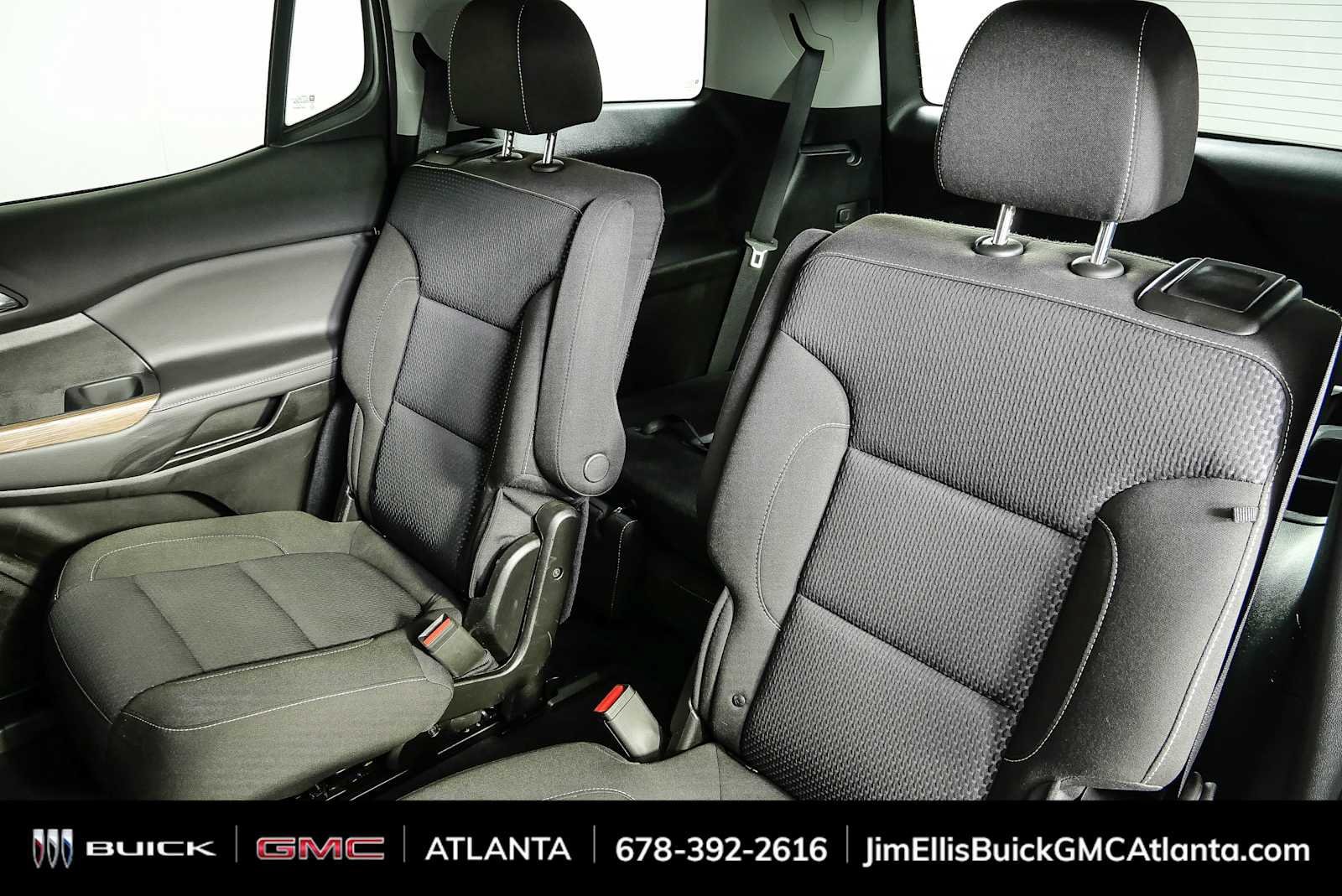 Used 2023 GMC Acadia SLE FWD image 16