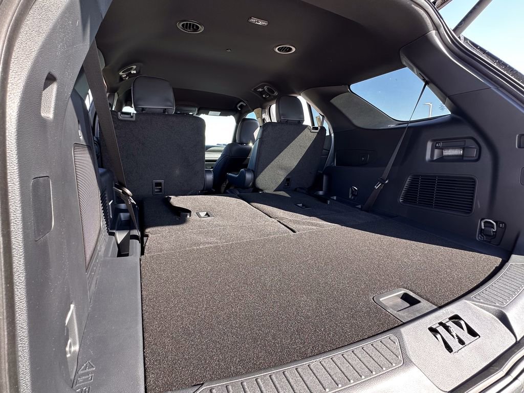 New 2026 Ford Explorer ST-Line w/ ST-Line Street Pack image 32